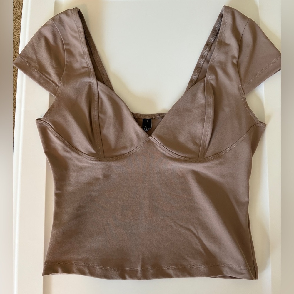 Women’s Summer V-Neck Slim Fit Corset Cami in Coffee Gray Size Small.